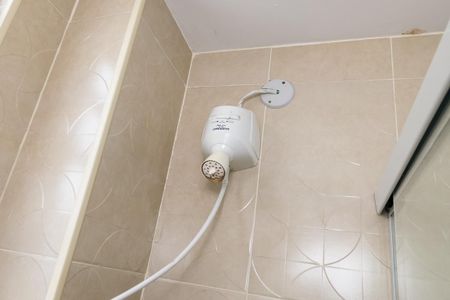 Apartamento para alugar com 60m², 2 quartos e sem vagaBanheiro