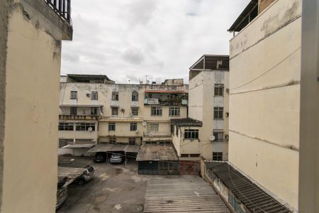 Vista da Sala de apartamento para alugar com 2 quartos, 60m² em Olaria, Rio de Janeiro