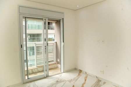 Apartamento à venda com 84m², 3 quartos e 2 vagasQuarto Suíte