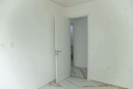 Apartamento à venda com 84m², 3 quartos e 2 vagasQuarto 2