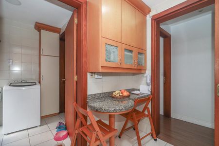 Apartamento à venda com 120m², 2 quartos e 1 vagaCozinha