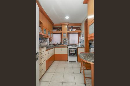 Apartamento à venda com 120m², 2 quartos e 1 vagaCozinha