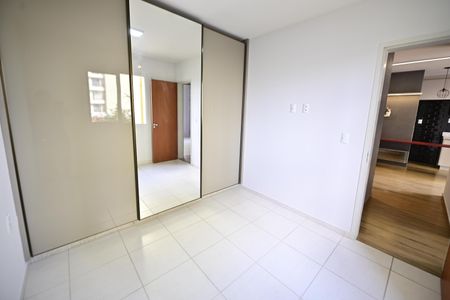 Apartamento para alugar com 60m², 2 quartos e 1 vagaQuarto 2