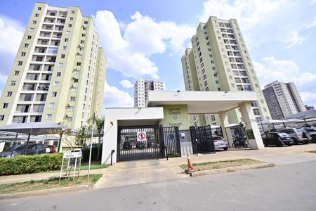 Apartamento para alugar com 60m², 2 quartos e 1 vagaFachada