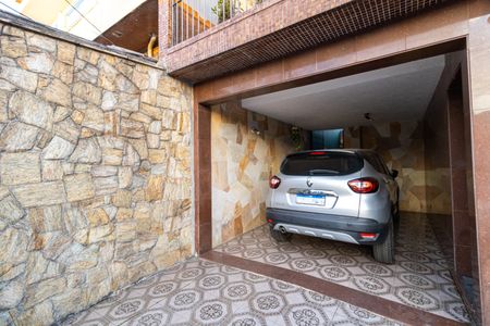 Casa à venda com 180m², 3 quartos e 2 vagas Casa à venda com 180m², 3 quartos e 2 vagasGaragem