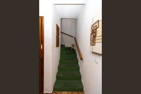 Casa à venda com 180m², 3 quartos e 2 vagas Casa à venda com 180m², 3 quartos e 2 vagasCorredor - Quartos