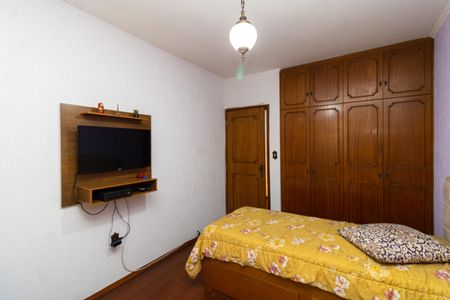 Casa à venda com 180m², 3 quartos e 2 vagas Casa à venda com 180m², 3 quartos e 2 vagasQuarto 2