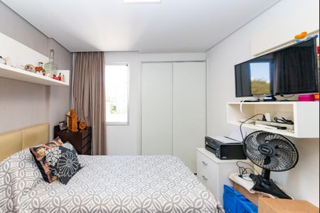 Apartamento à venda com 113m², 3 quartos e 2 vagasQuarto 2