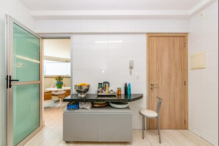 Apartamento à venda com 113m², 3 quartos e 2 vagasCozinha