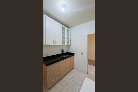 Cozinha de casa à venda com 2 quartos, 70m² em Santa Ines, Belo Horizonte
