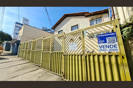 Fachada de casa à venda com 2 quartos, 70m² em Santa Ines, Belo Horizonte