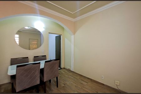 Sala de casa à venda com 2 quartos, 70m² em Santa Ines, Belo Horizonte