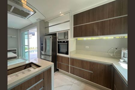 Cozinha de casa para alugar com 4 quartos, 412m² em Alphaville Residencial Um, Barueri