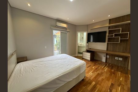 Casa para alugar com 412m², 4 quartos e 4 vagas Casa para alugar com 412m², 4 quartos e 4 vagasSuíte 1