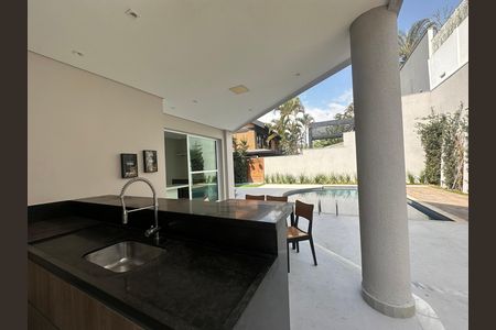 Casa para alugar com 412m², 4 quartos e 4 vagas Casa para alugar com 412m², 4 quartos e 4 vagasChurrasqueira