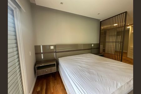 Casa para alugar com 412m², 4 quartos e 4 vagas Casa para alugar com 412m², 4 quartos e 4 vagasSuíte 3