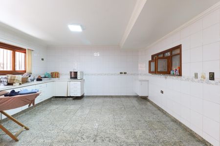 Casa de condomínio à venda com 600m², 6 quartos e 6 vagasCozinha