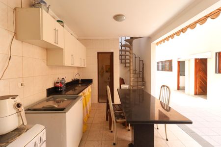 Casa de condomínio à venda com 600m², 6 quartos e 6 vagasÁrea Gourmet