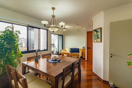 Apartamento para alugar com 110m², 4 quartos e 2 vagasSala