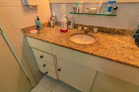 Apartamento para alugar com 110m², 4 quartos e 2 vagasBanheiro da Suíte 3