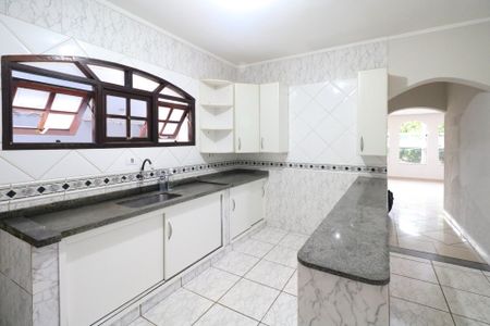 Cozinha de casa à venda com 2 quartos, 500m² em Santa Maria, São Caetano do Sul