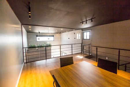 Apartamento para alugar com 55m², 2 quartos e 1 vagaEscritório