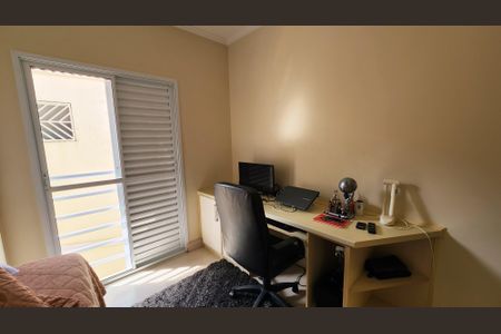 Casa à venda com 436m², 4 quartos e 6 vagas Casa à venda com 436m², 4 quartos e 6 vagasQuarto 2