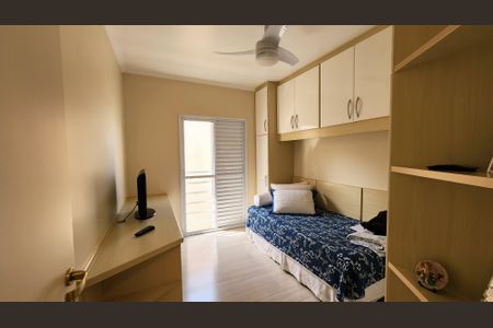 Casa à venda com 436m², 4 quartos e 6 vagas Casa à venda com 436m², 4 quartos e 6 vagasQuarto 1