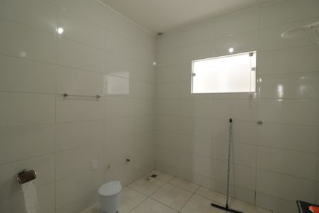 Casa à venda com 293m², 4 quartos e 6 vagasBanheiro da Suíte 1