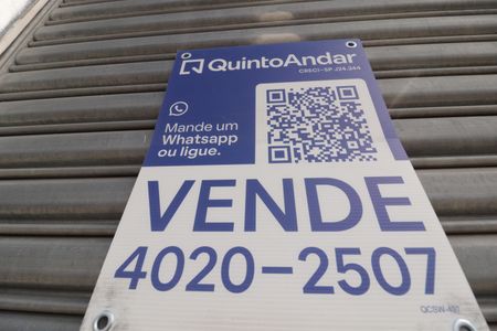 Casa à venda com 293m², 4 quartos e 6 vagasPlaca