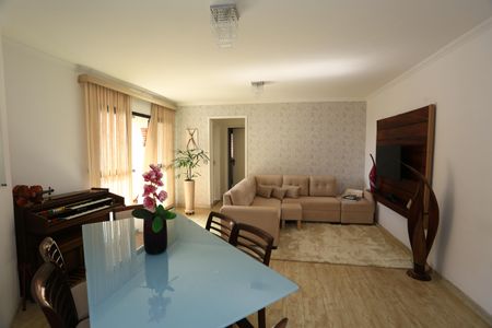 Sala de apartamento à venda com 2 quartos, 135m² em Chácara Agrindus, Taboão da Serra