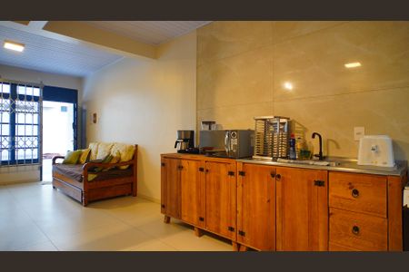 Apartamento para alugar com 70m², 2 quartos e 1 vagaSala/Cozinha