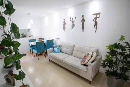 Sala de apartamento à venda com 2 quartos, 50m² em Taquara, Rio de Janeiro