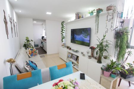 Sala de apartamento à venda com 2 quartos, 50m² em Taquara, Rio de Janeiro