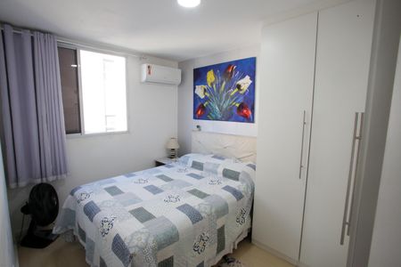 Quarto 2 de apartamento à venda com 2 quartos, 50m² em Taquara, Rio de Janeiro