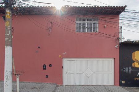 Casa à venda com 400m², 4 quartos e 4 vagasFachada