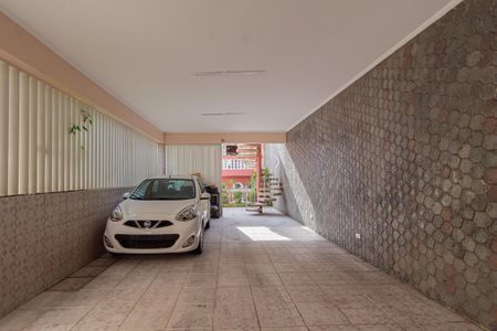 Casa à venda com 400m², 4 quartos e 4 vagasGaragem