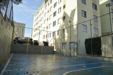 Apartamento à venda com 67m², 3 quartos e 1 vagaÁrea comum - Quadra esportiva