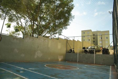 Apartamento à venda com 67m², 3 quartos e 1 vagaÁrea comum - Quadra esportiva