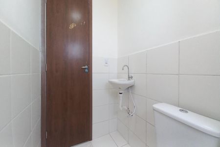 Apartamento para alugar com 46m², 2 quartos e 1 vaga Apartamento para alugar com 46m², 2 quartos e 1 vagaBanheiro