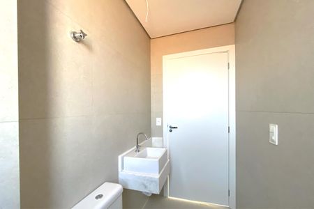 Apartamento à venda com 102m², 2 quartos e 2 vagasBanheiro Social