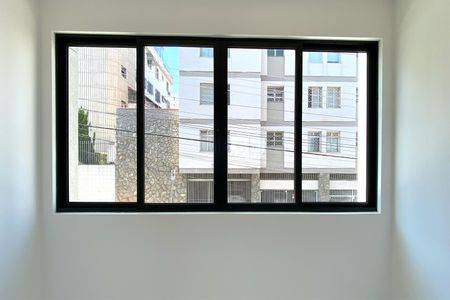 Janela da Sala de apartamento à venda com 2 quartos, 102m² em Alto Barroca, Belo Horizonte
