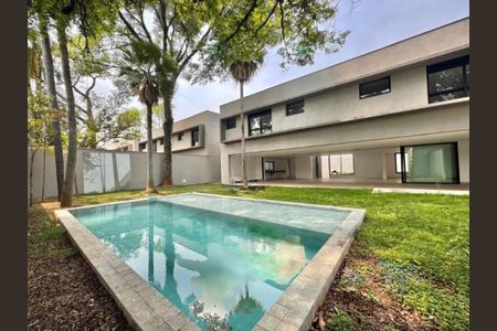 Casa de condomínio à venda com 845m², 4 quartos e 6 vagas