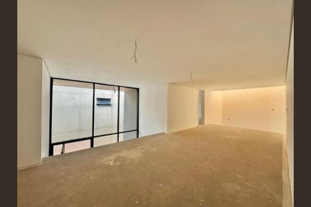 Casa de Condomínio à venda com 4 quartos, 845m² em Chácara Santo Antônio, São Paulo