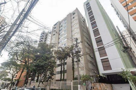 Apartamento para alugar com 116m², 4 quartos e 1 vaga Apartamento para alugar com 116m², 4 quartos e 1 vagaFachada