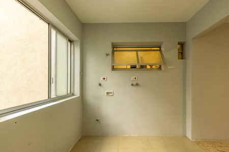 Apartamento para alugar com 116m², 4 quartos e 1 vaga Apartamento para alugar com 116m², 4 quartos e 1 vagaÁrea de Serviço