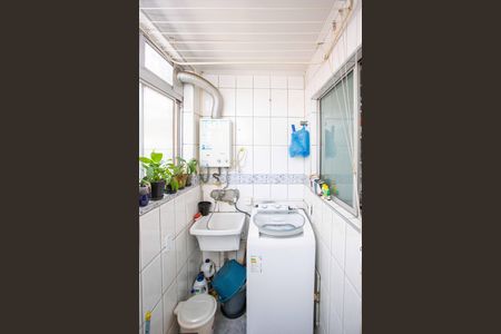 Apartamento à venda com 60m², 2 quartos e 1 vagaÁrea de Serviço