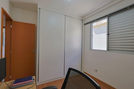Apartamento para alugar com 65m², 2 quartos e 2 vagasQuarto 