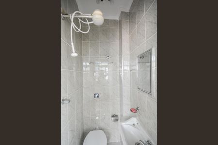 Apartamento à venda com 64m², 2 quartos e 1 vagaBanheiro de serviço