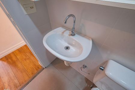 Apartamento à venda com 69m², 2 quartos e 2 vagasBanheiro Social